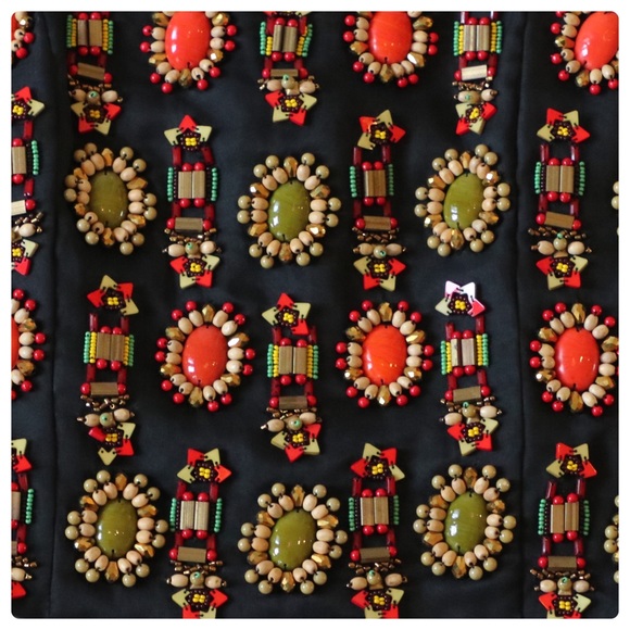 ALICE + OLIVIA Saraphina Beaded Cropped Top - Picture 13 of 15